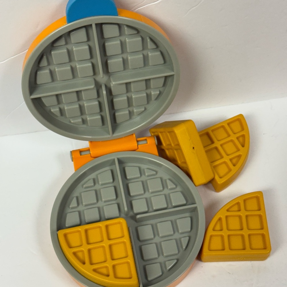 Colorful Breakfast Toy Set with Waffle Maker and Coffee Pot - Picture 10 of 11